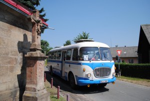historicke-jizdy-autobusu-cesky-raj-3