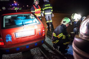 dopravni-nehoda-nove-mesto-nad-metuji-17-12-2015-3