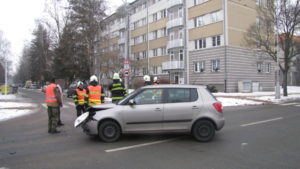 Dopravní nehoda Hradec Králové - Severní ulice - 24.1.2017