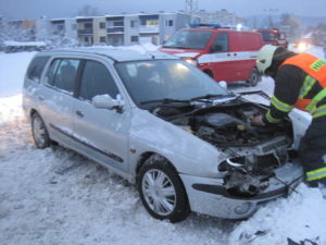 Dopravní nehoda vlaku a osobního vozu - Trutnov - Mírová