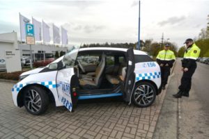 elektromobil-hradec-kralove-mestska-policie-bmw-i3