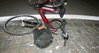 Policie hledá svědky dopravní nehody – střetu s cyklistkou v Jičíně